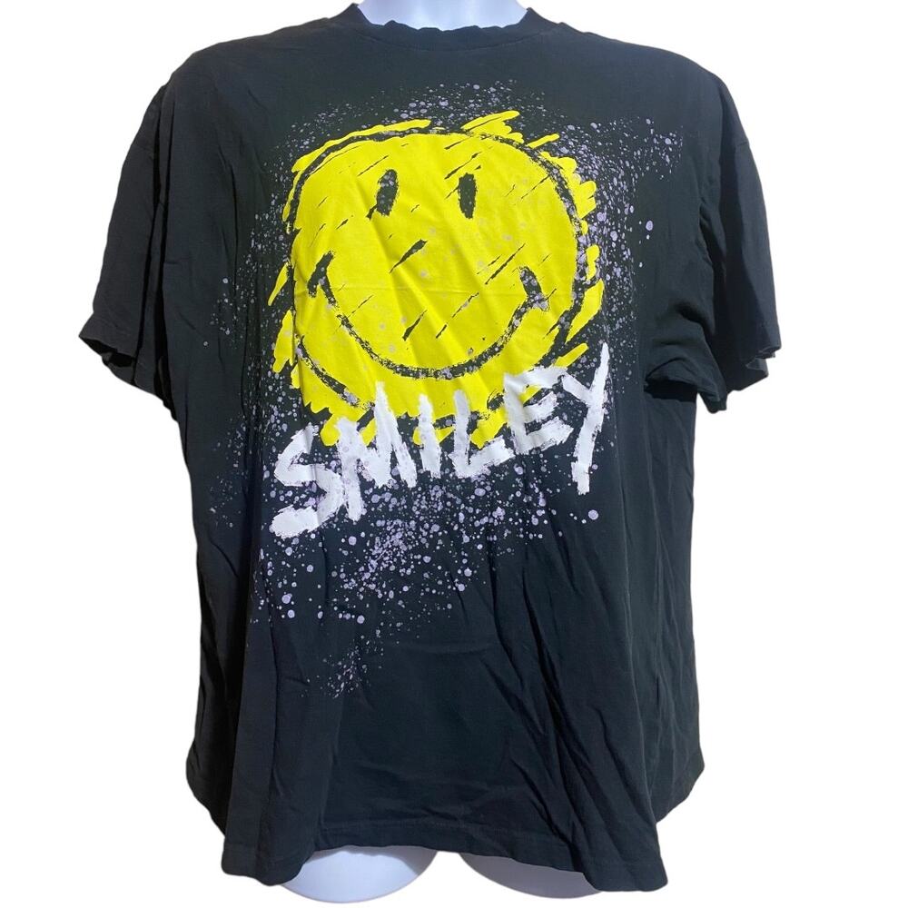 Smiley H&M Collaboration black graphic tee with yellow smile face - Large